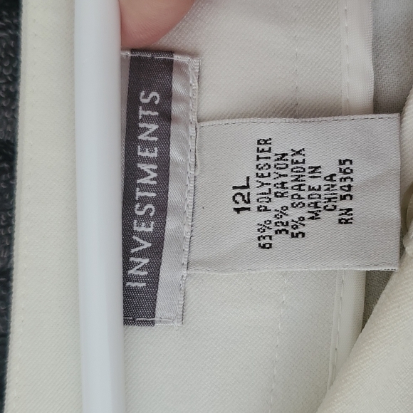 Womens pants - Picture 2 of 4